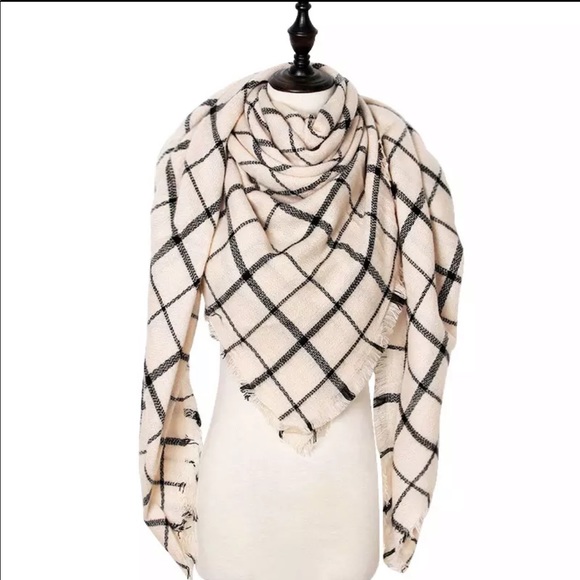 Winter Scarf/Shawl Cream/Plaid - Picture 1 of 2